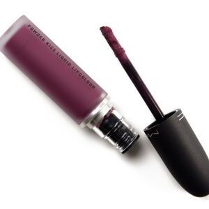 MAC Got A Callbackk Powder Kiss Liquid Lipcolour